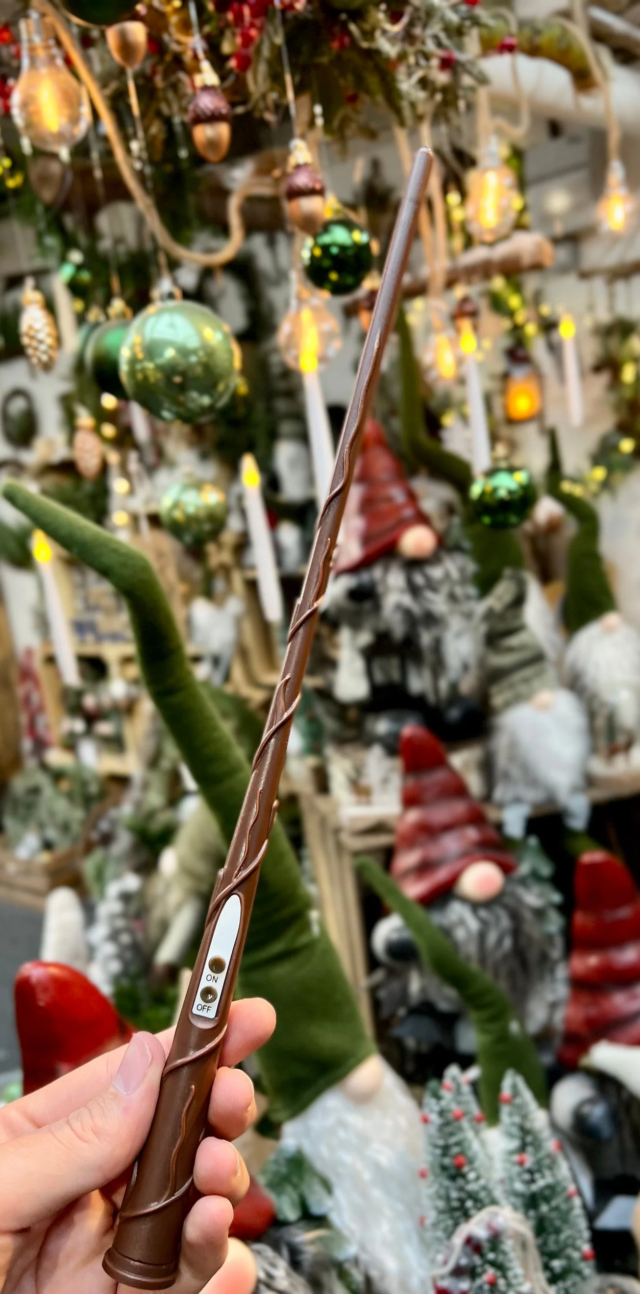 NOMA Large Magical Floating Candles with Wand Remote Control - Pack of 5 - 18cm - Image 3