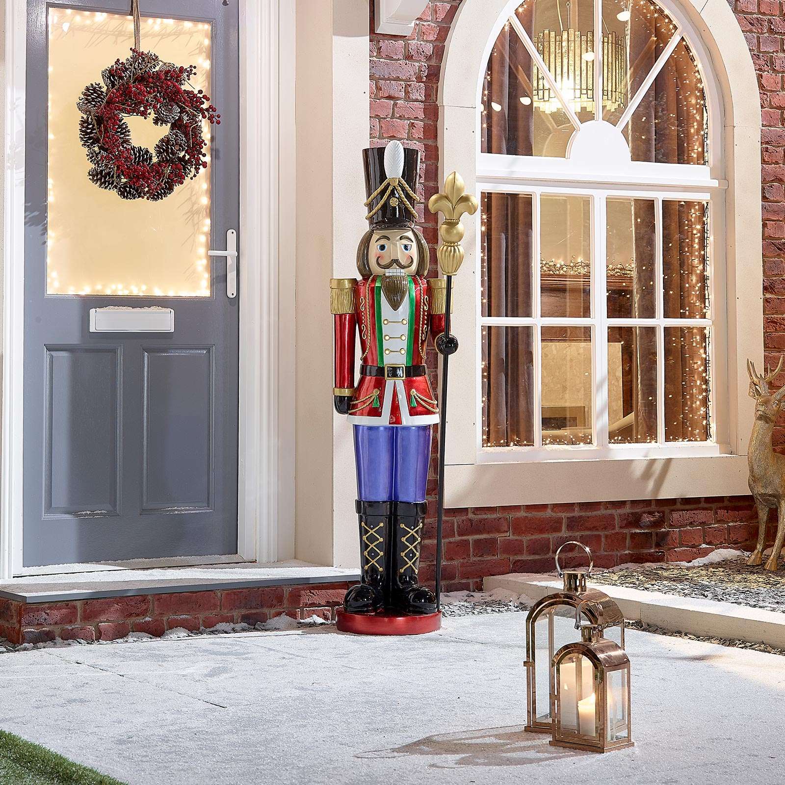 Christian the Giant 5.2ft Nutcracker Light Up LED - Indoor Outdoor - Image 8