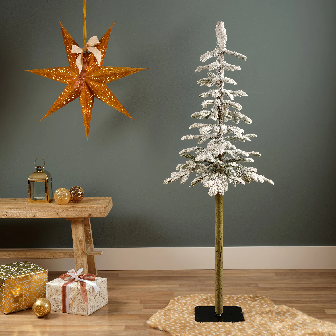 Everlands Snowy Alpine Fir Artificial Christmas Tree - Image 7