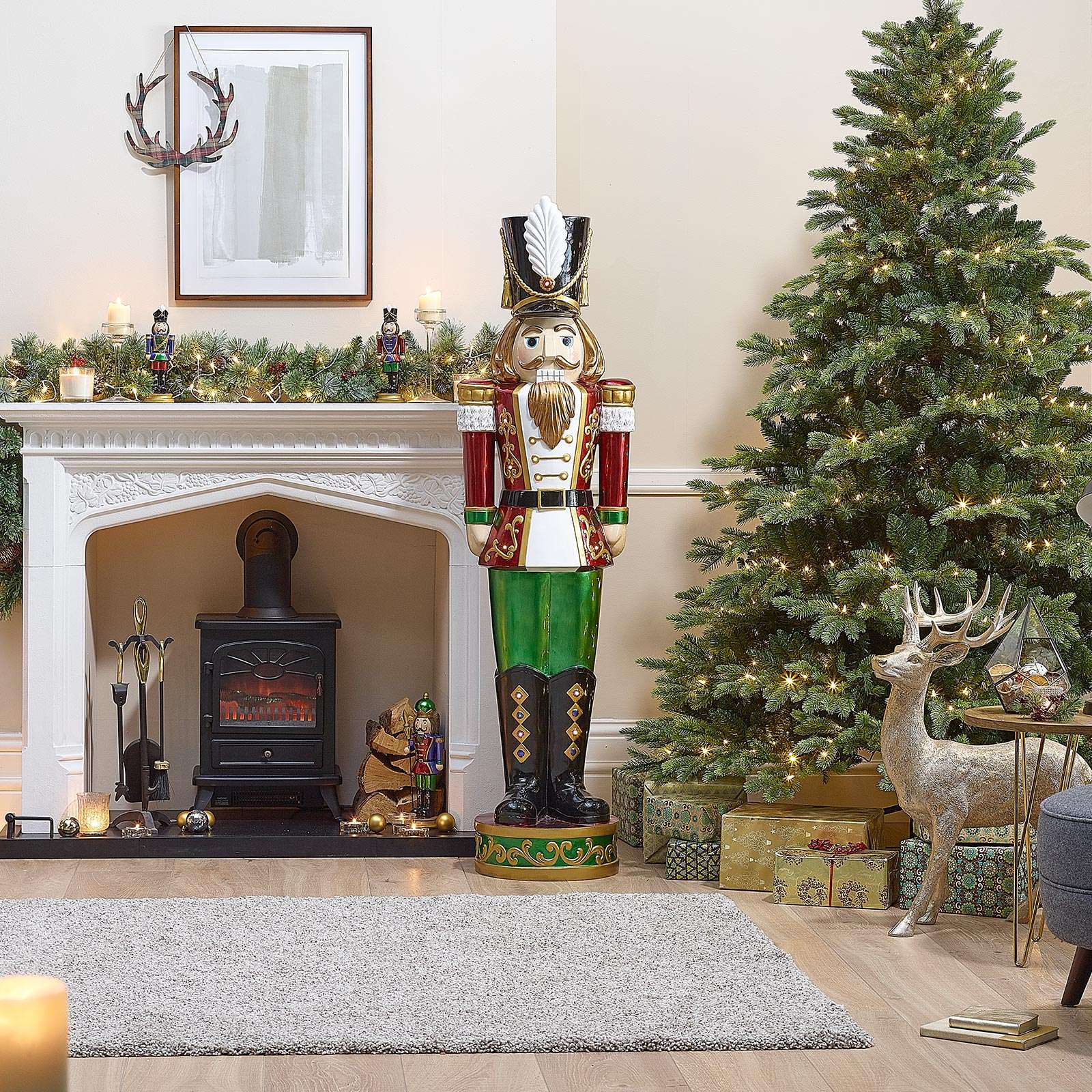 Klaus the Giant 5.5ft Nutcracker with LED Lights - 168cm - Image 10