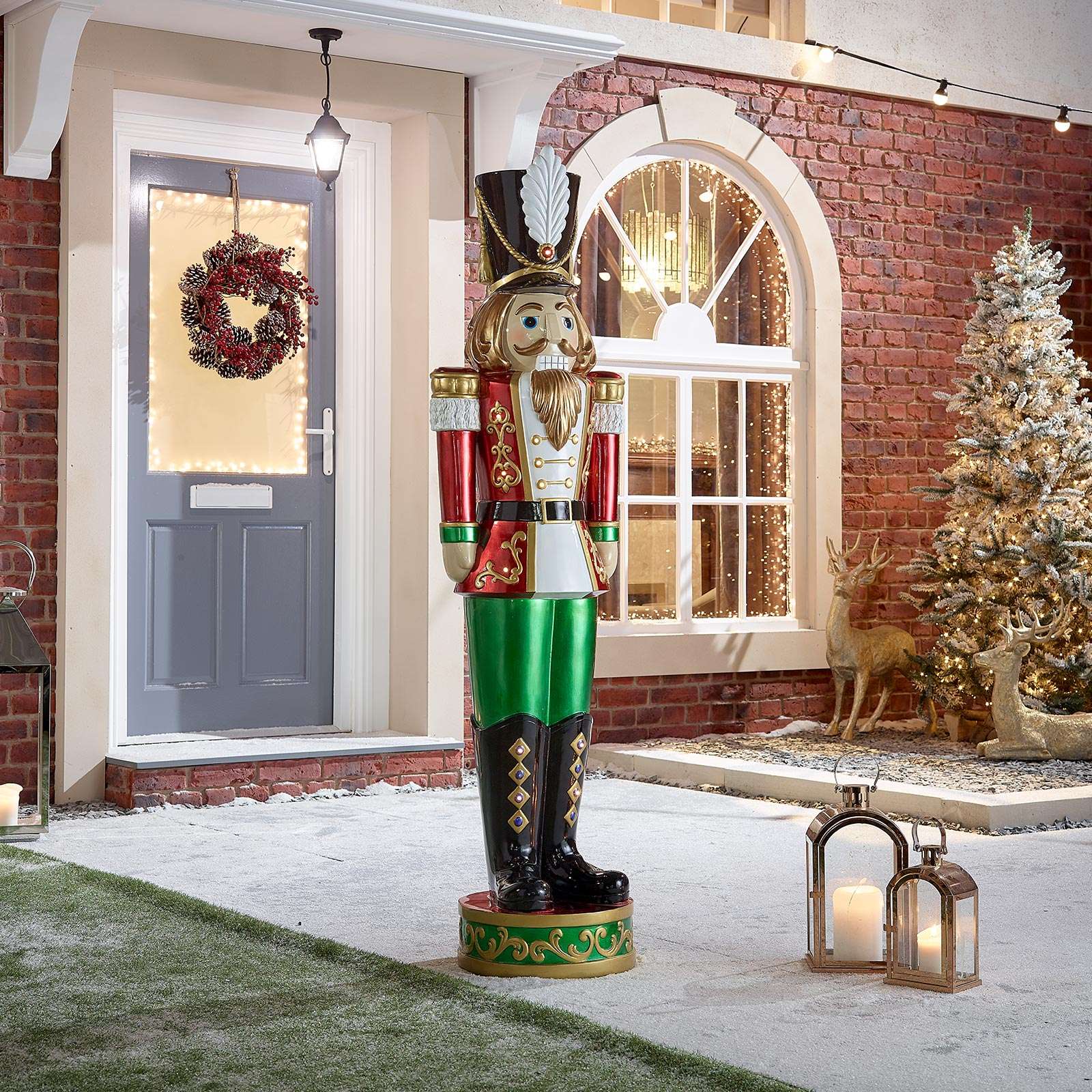 Klaus the Giant 5.5ft Nutcracker with LED Lights - 168cm - Image 8