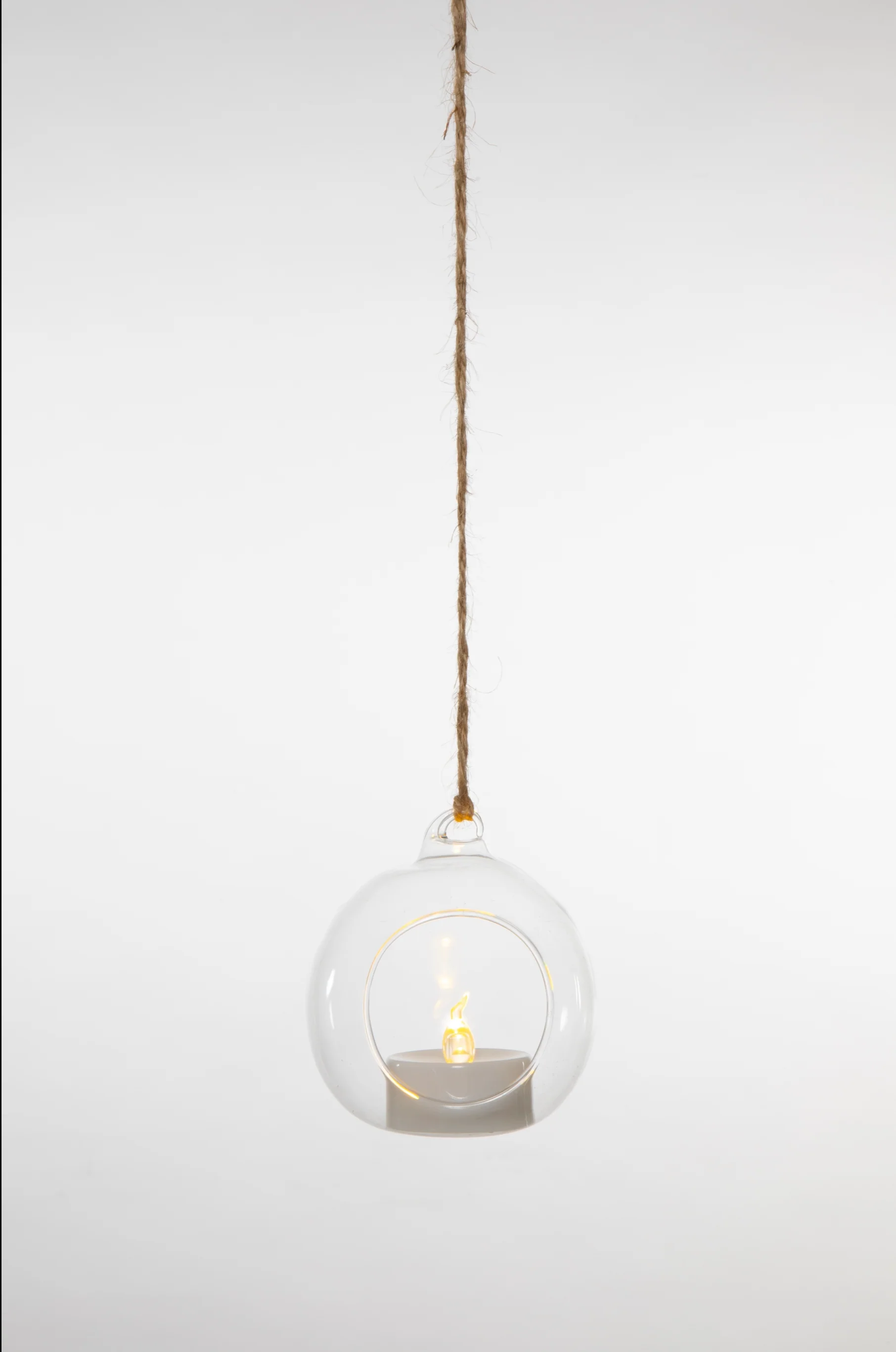 NOMA - Jute Rope Floating TeaLight Candles in Glass Bubbles with Remote Control - Pack of 6 - Image 4